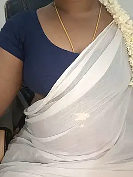 Snapshot of Tamil-hotwife chatting on 06.07.26 Tamil-hotwife online show from 06.07.26