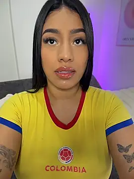 Sara mocca  online show from 04.28.26