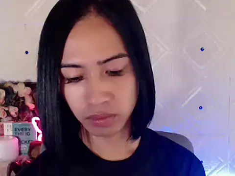 Snapshot of Lemonadexxx chatting on 02.19.25 Lemonadexxx online show from 02.19.25