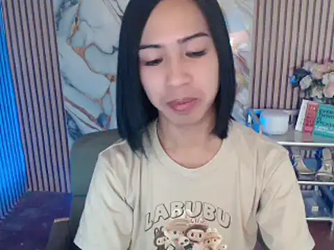 Snapshot of Lemonadexxx chatting on 03.15.25 Lemonadexxx online show from 03.15.25