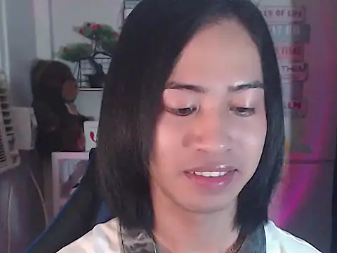 Snapshot of Lemonadexxx chatting on 12.03.25 Lemonadexxx online show from 12.03.25