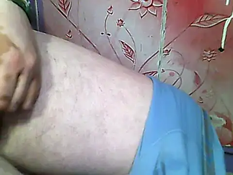 Snapshot of two_colour_cock chatting on 01.26.25 two colour cock online show from 01.26.25