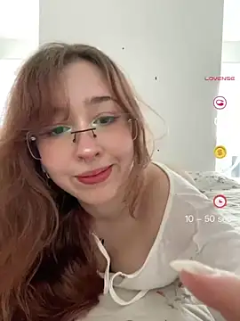 tsuki chan on online show from 06.30.26