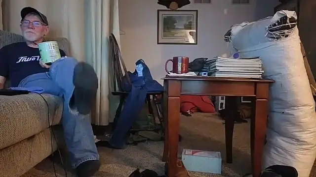 Snapshot of CDforU chatting on 02.10.26 CDforU online show from 02.10.26