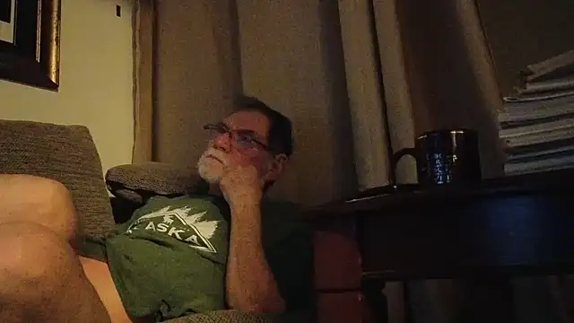 Snapshot of CDforU chatting on 02.28.26 CDforU online show from 02.28.26