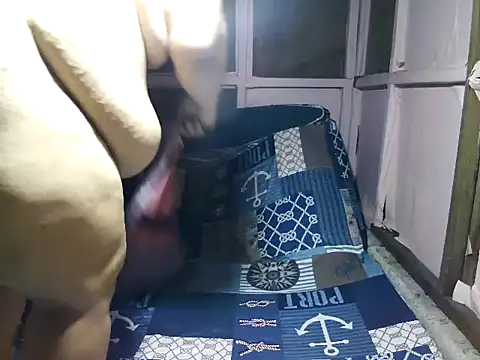 Snapshot of xxbigboootyxx chatting on 11.27.25 xxbigboootyxx online show from 11.27.25