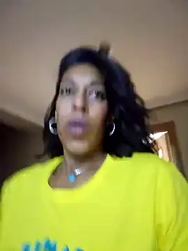 Snapshot of Goldenlace chatting on 03.03.25 Goldenlace online show from 03.03.25