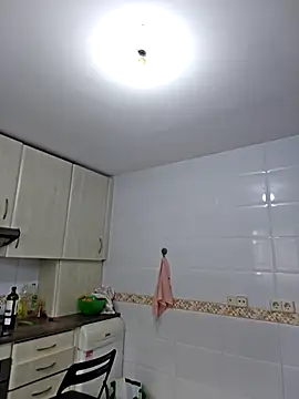 Snapshot of Goldenlace chatting on 03.17.25 Goldenlace online show from 03.17.25