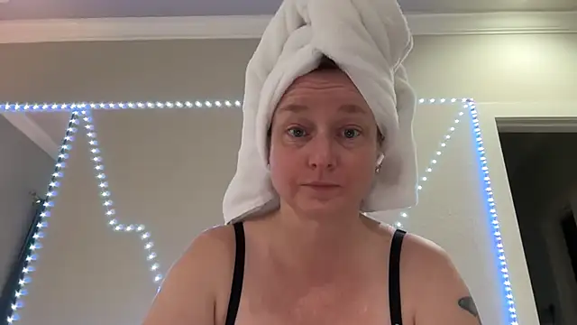 Vivian MayXxX online show from 09.24.25