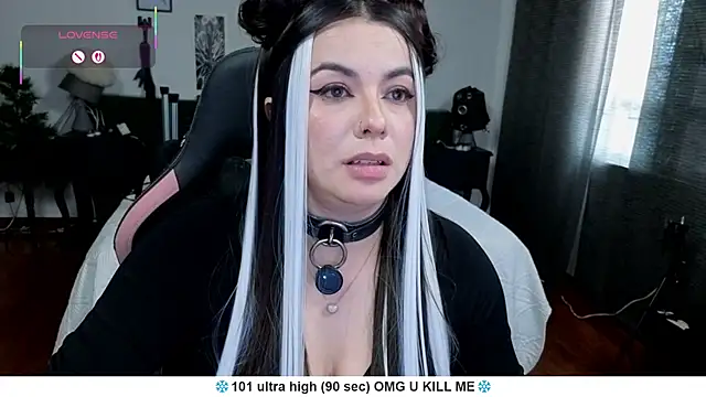 Snapshot of Liah_santos chatting on 04.10.26 Liah santos online show from 04.10.26