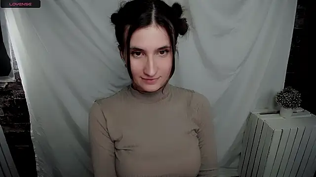 MaryEm976 online show from 01.26.25