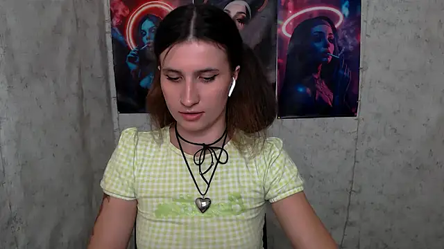 Snapshot of MaryEm976 chatting on 07.31.26 MaryEm976 online show from 07.31.26