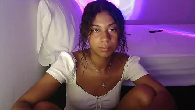 dark enchantress  online show from 03.21.26