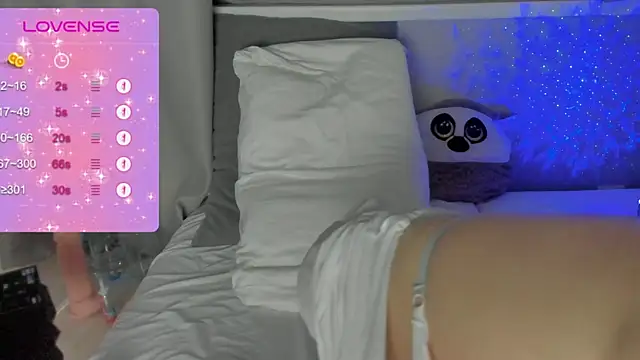 Snapshot of 92yourbitch922 chatting on 02.17.26 92yourbitch922 online show from 02.17.26