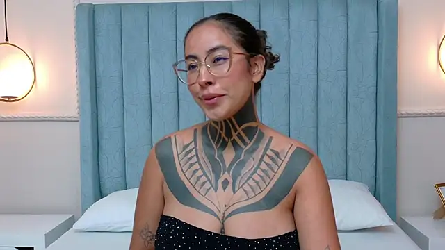 NicoleBlum online show from 07.09.26