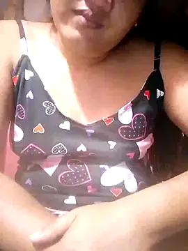 Snapshot of Sexiest_quen chatting on 11.02.25 Sexiest quen online show from 11.02.25