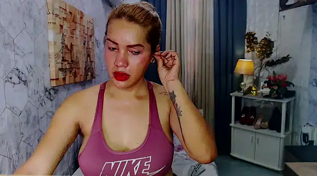 QueenDivineTsx online show from 12.07.24