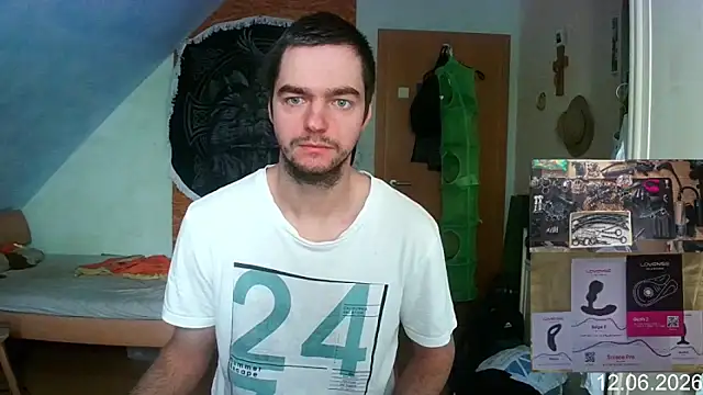 Chris23547 online show from 06.12.26