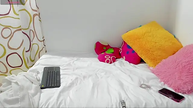 Snapshot of sweetnia chatting on 02.01.25 sweetnia online show from 02.01.25