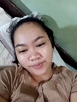 Snapshot of Hotbaby_1523 chatting on 10.20.25 Hotbaby 1523 online show from 10.20.25