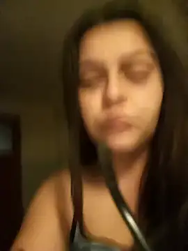 AriaRussell online show from 10.31.25