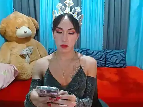 xxSexyBitch69xx online show from 12.13.24