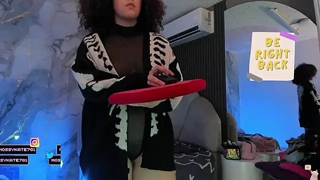 Katemoss70 online show from 03.13.26