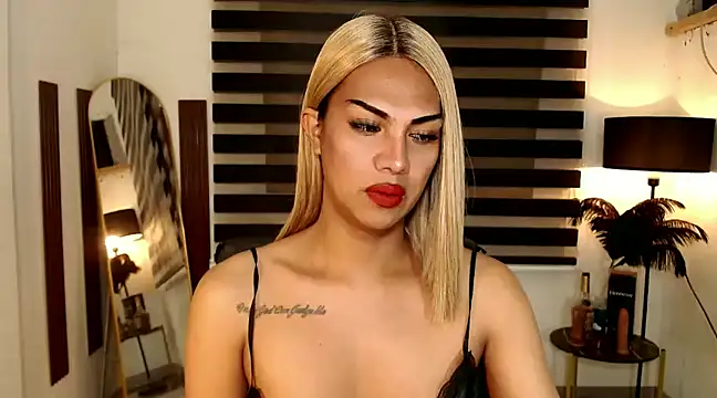 SarahAmber online show from 01.26.25