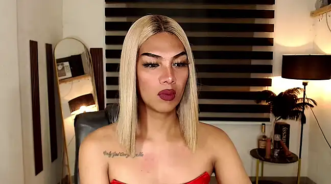 SarahAmber online show from 03.13.25