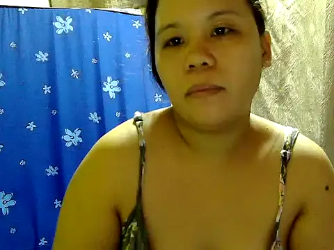 Snapshot of hotcastlexxx chatting on 06.07.26 hotcastlexxx online show from 06.07.26