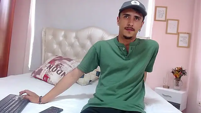 ryan maxy online show from 02.04.25
