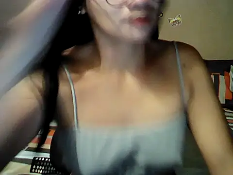 Mia Rein online show from 03.30.26