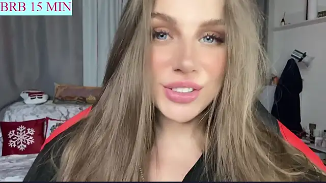 Snapshot of Just_alice chatting on 01.29.25 Just alice online show from 01.29.25