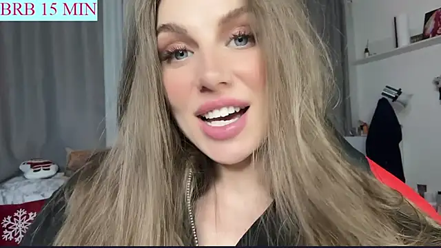 Snapshot of Just_alice chatting on 02.24.25 Just alice online show from 02.24.25