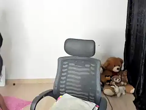  Hello Titty  online show from 02.25.25