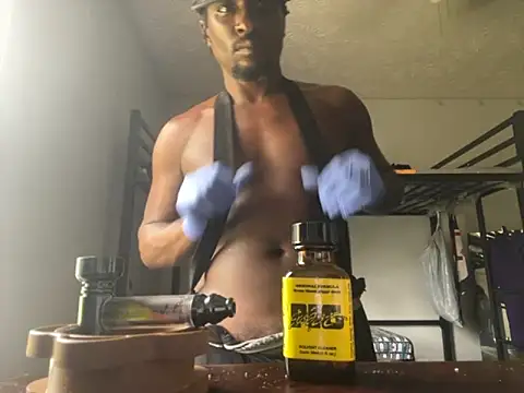 Snapshot of KannonBoom36 chatting on 09.27.25 KannonBoom36 online show from 09.27.25