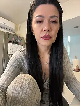 Snapshot of denise_k chatting on 02.13.26 denise k online show from 02.13.26