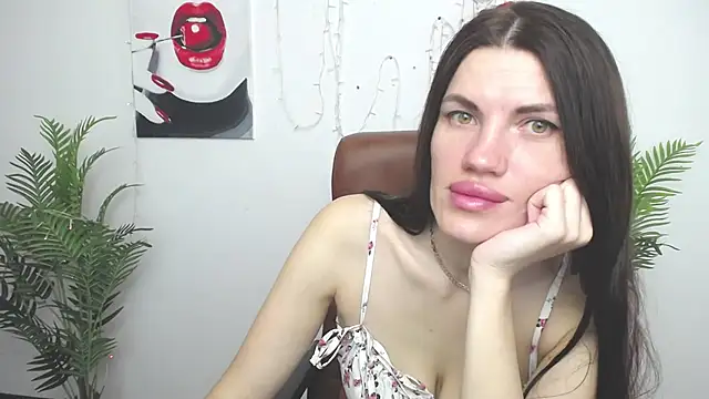 MilaLoona online show from 05.08.26