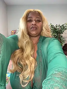 BigFineSelena online show from 01.10.25