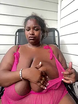 BigFineSelena online show from 06.20.26