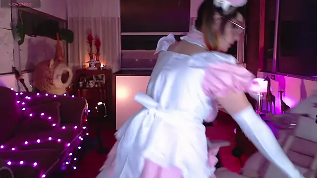 Snapshot of Aquamarinebubble chatting on 02.07.25 Aquamarinebubble online show from 02.07.25