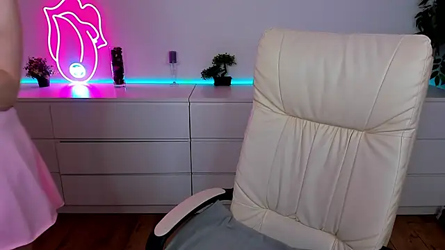 Kamilla Hot online show from 03.01.25