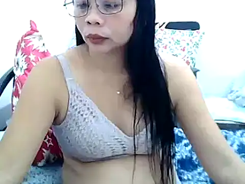 pinay milfxx online show from 01.04.25