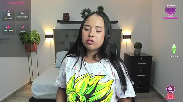 Snapshot of isabella_florez chatting on 01.30.25 isabella florez online show from 01.30.25