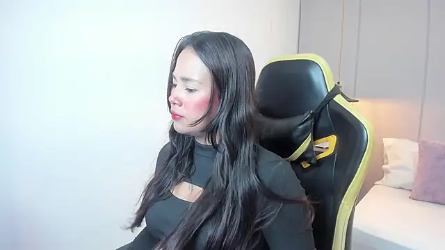 Snapshot of isabella_florez chatting on 04.24.26 isabella florez online show from 04.24.26