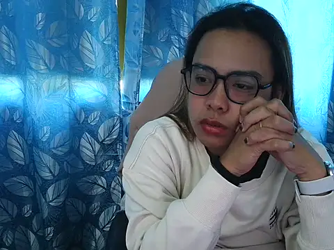 Your PrettyGirlxxx online show from 10.21.25