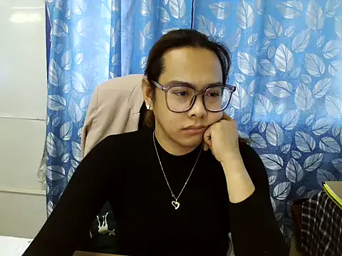 Your PrettyGirlxxx online show from 04.24.26