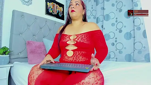 Snapshot of AmandaNordby_ chatting on 11.10.25 AmandaNordby online show from 11.10.25