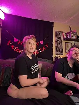 Mallorykoxx69 online show from 02.13.25