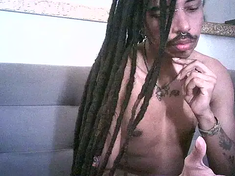 Snapshot of DarkSlim666 chatting on 01.07.26 DarkSlim666 online show from 01.07.26